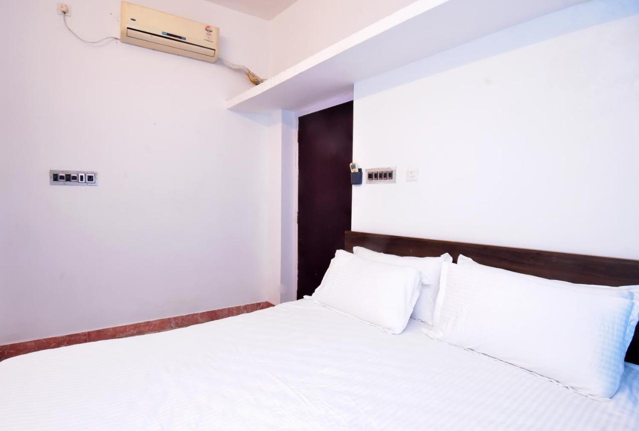 Villa Betty Beach Front 蓬蒂切里 外观 照片
